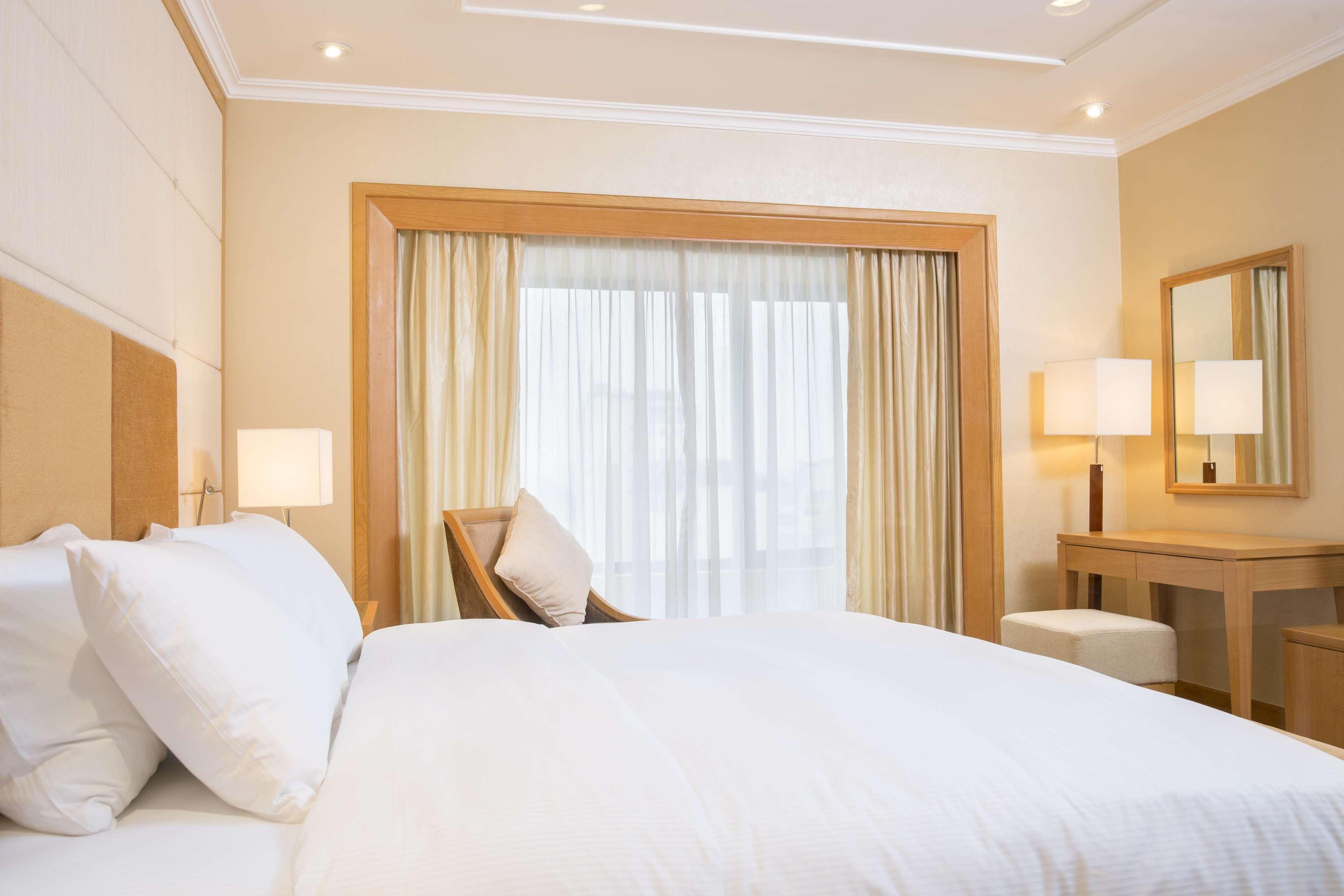 Hilton Garden Inn Hanoi Esterno foto